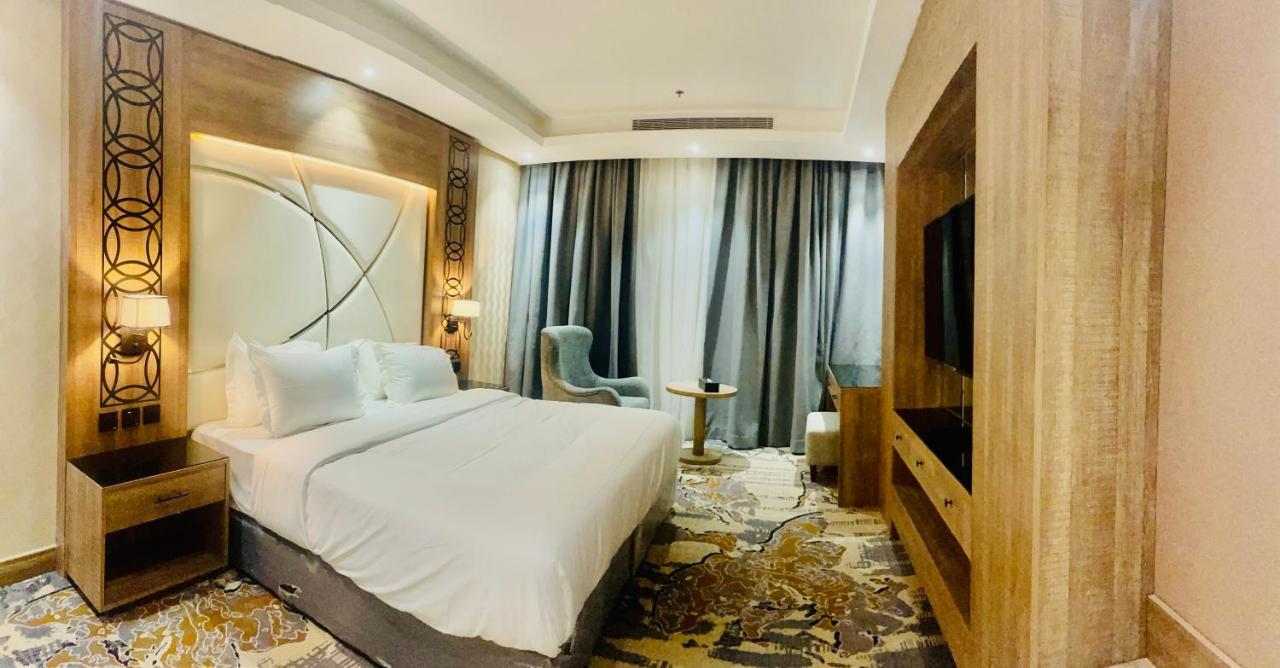 Mirnian Hotel ジェッダ エクステリア 写真