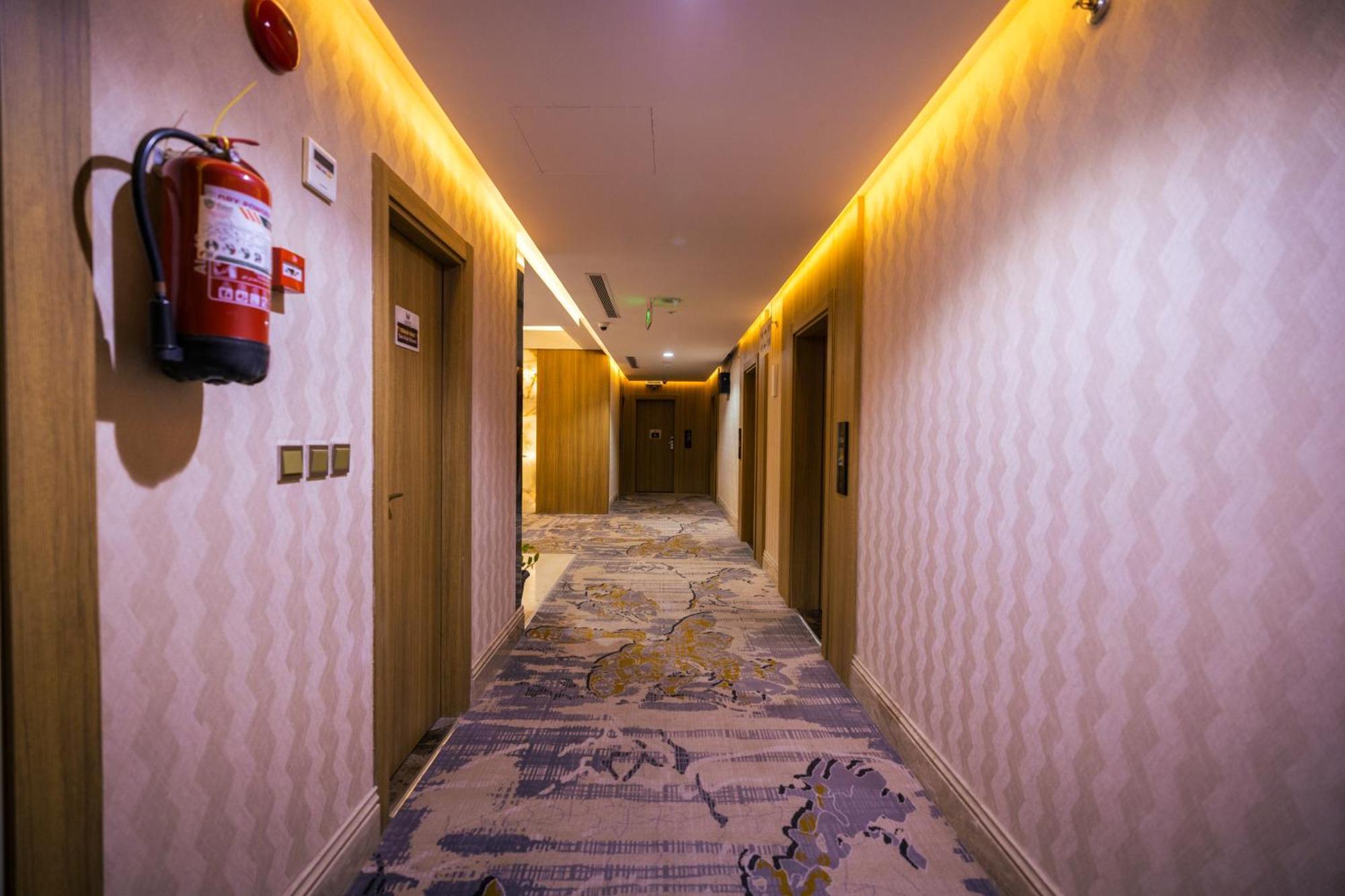 Mirnian Hotel ジェッダ エクステリア 写真
