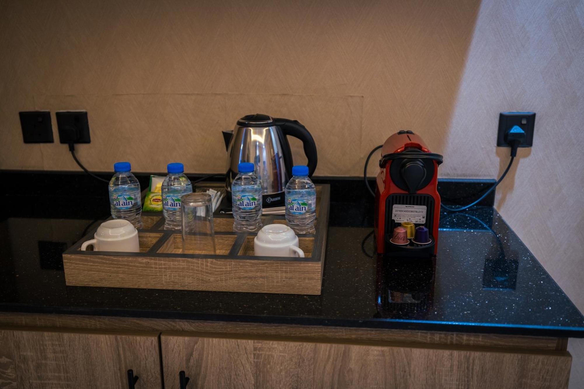 Mirnian Hotel ジェッダ エクステリア 写真
