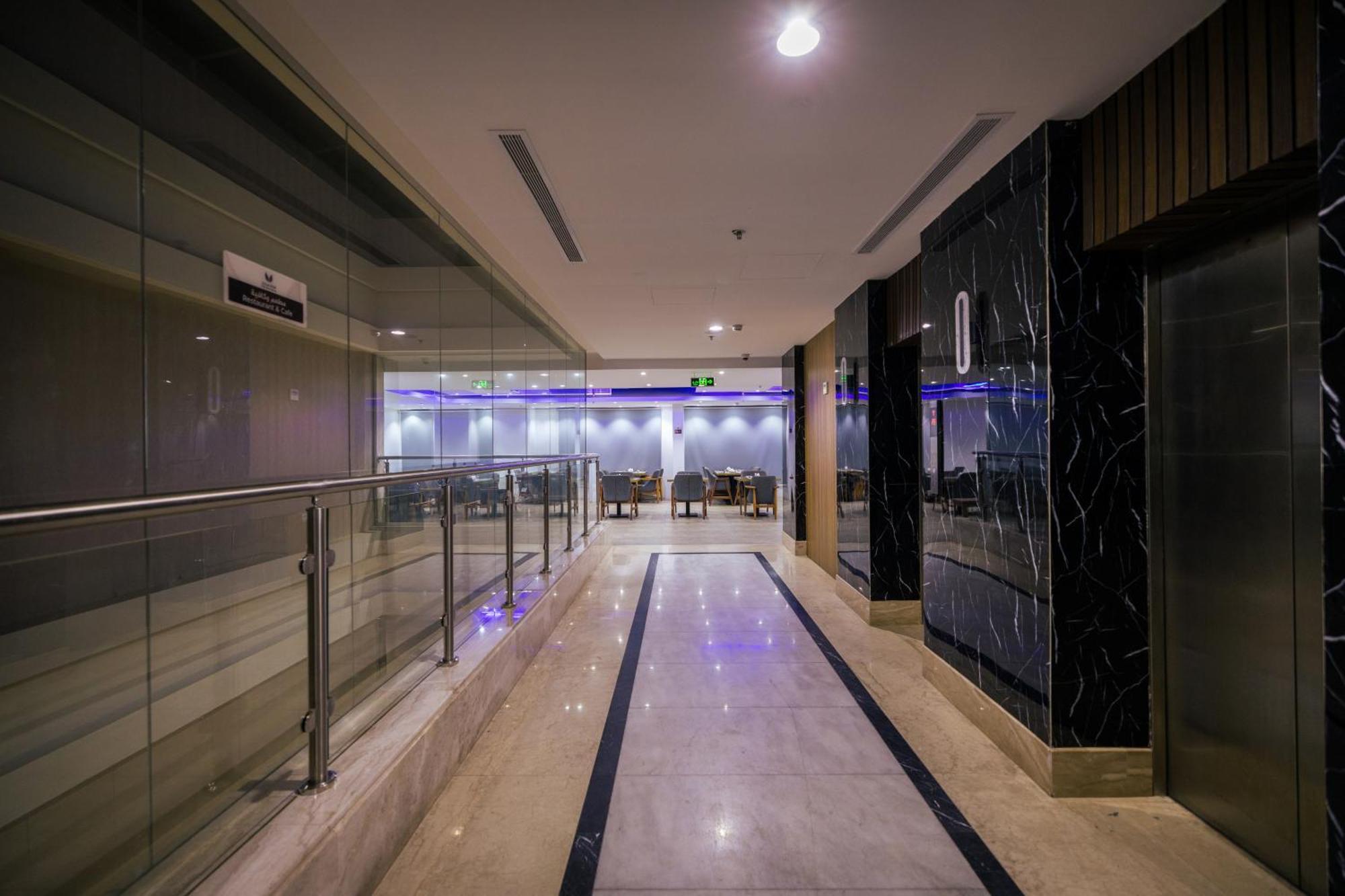 Mirnian Hotel ジェッダ エクステリア 写真